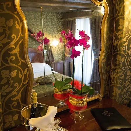 Hotel Palazzo Abadessa 4*