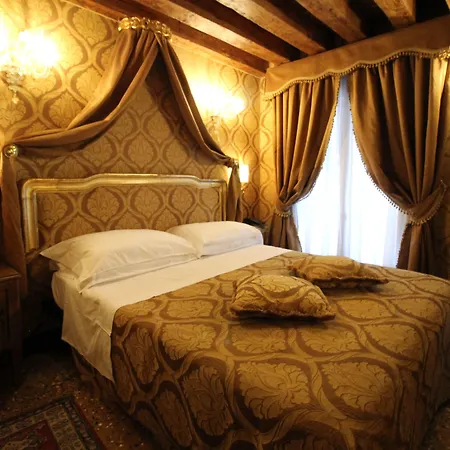 Palazzo Abadessa 4* Venice