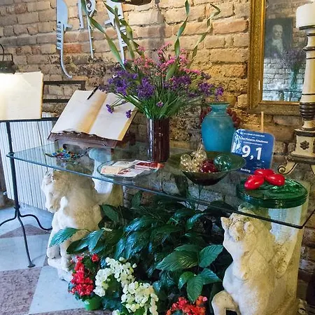Palazzo Abadessa 4* Venice