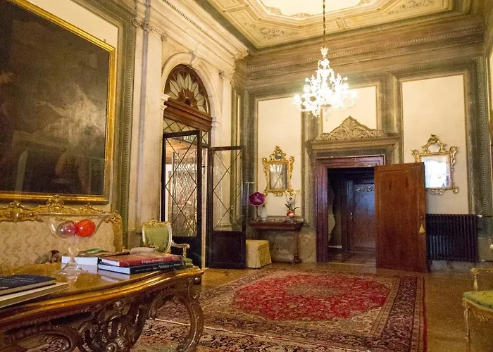Palazzo Abadessa 4* Venice