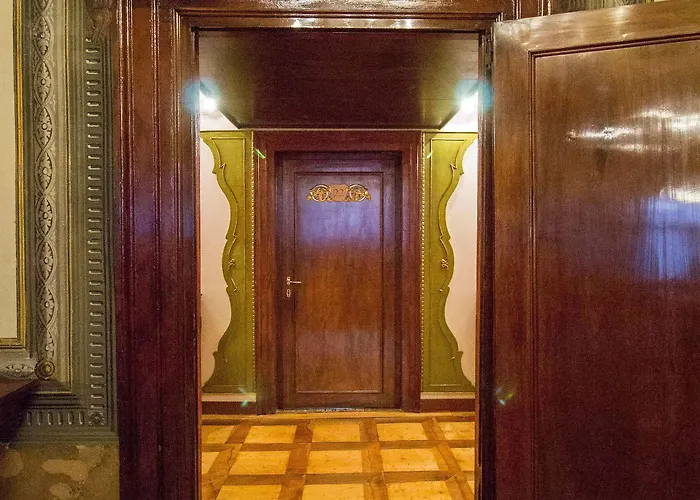 Hotel Palazzo Abadessa 4*