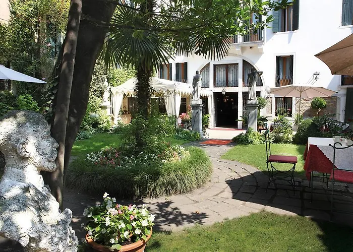 Palazzo Abadessa Hotel