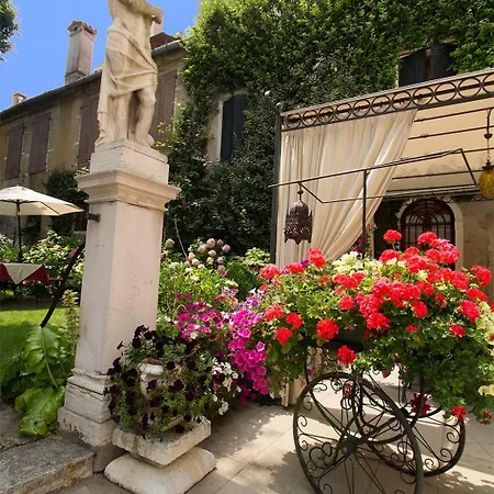 Palazzo Abadessa 4* Венеция