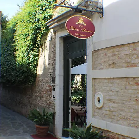 Palazzo Abadessa Szálloda 4*